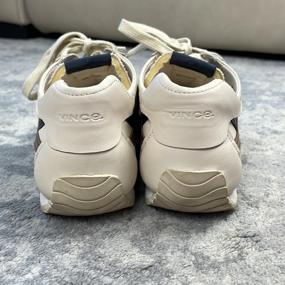 Vince Oasis Leather Runner Sneaker Cream Retro Style Lace Up Wave Sz 10 - Picture 7 of 14